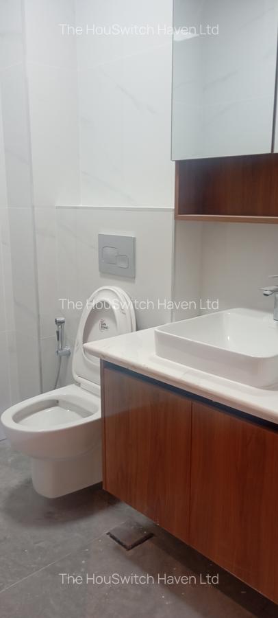 3 Bed Apartment with En Suite at Mwanzi Road - 10