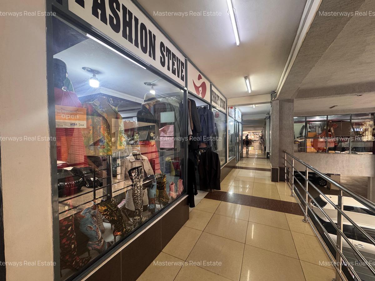 650 ft² Shop with Backup Generator at Woodvale Grove - 2