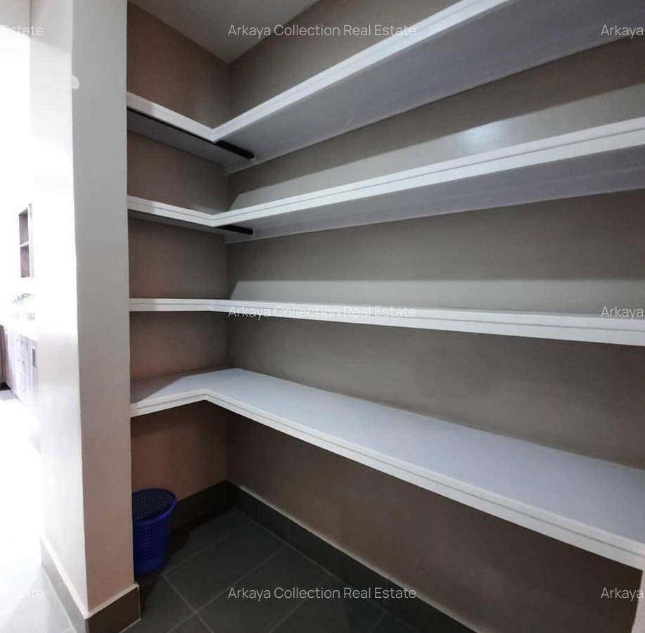 4 Bed Apartment with En Suite in Lavington - 5