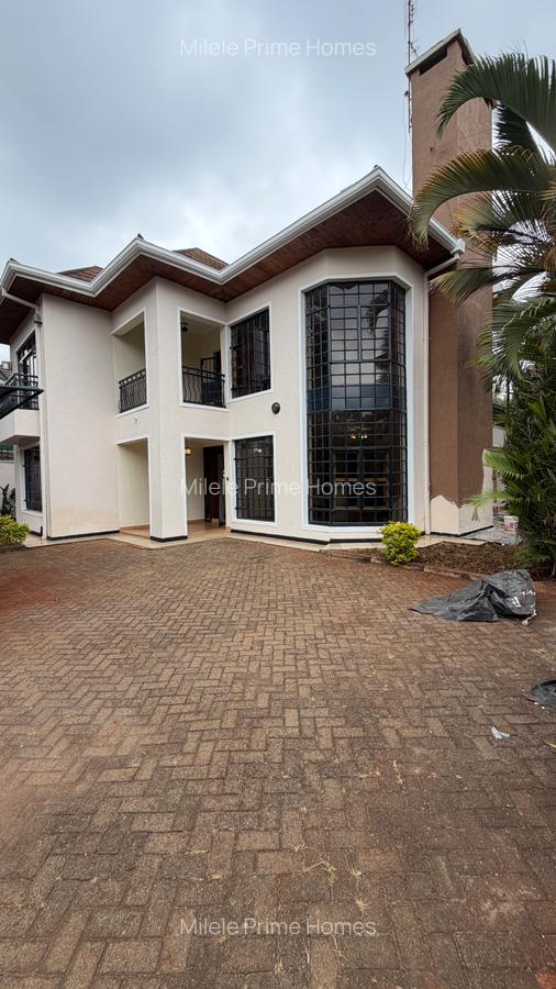 4 Bed Villa with En Suite at Runda Road - 10