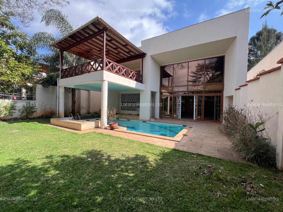5 Bed Townhouse with En Suite at Convent Dr - 1