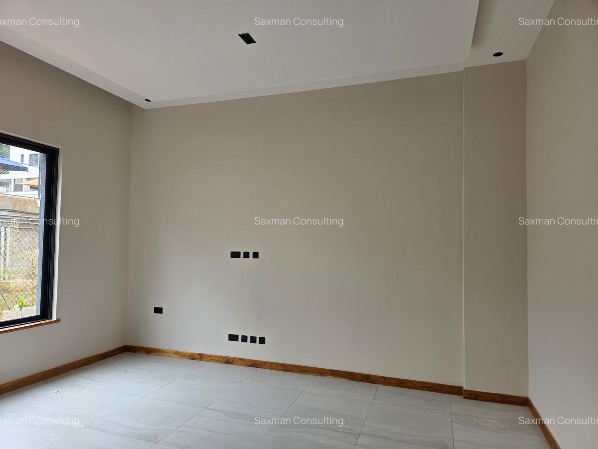 4 Bed Apartment with En Suite in Loresho - 19