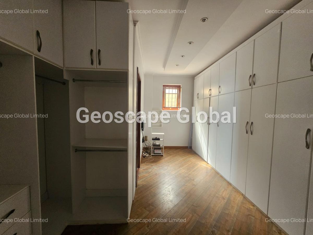 5 Bed House with En Suite in Muthaiga - 2
