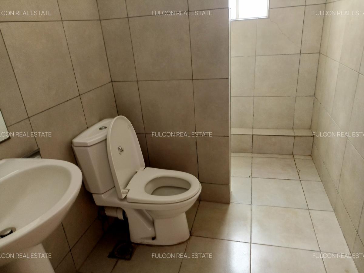 3 Bed Apartment with En Suite in Lavington - 14
