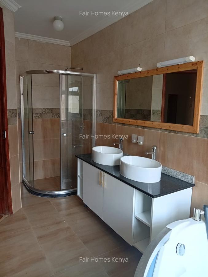 5 Bed Townhouse with En Suite at Amboseli Road - 2