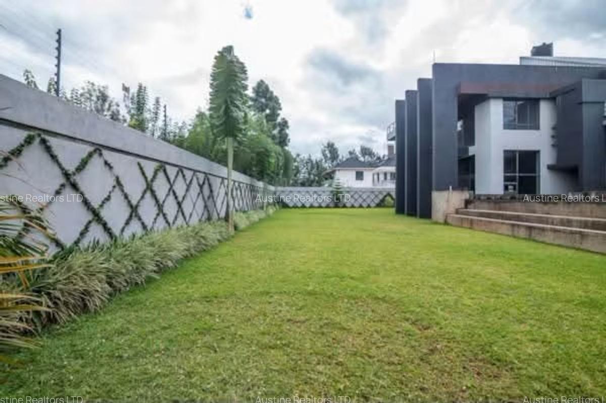 10 Bed Villa with En Suite in Karen - 4