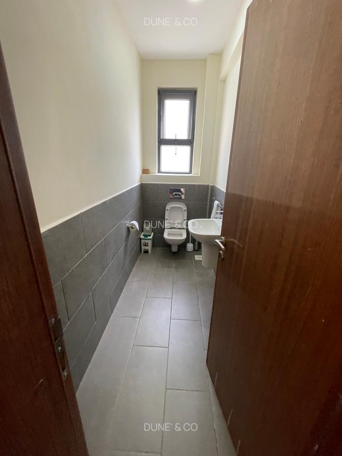 Serviced 1 Bed Apartment with En Suite in Westlands Area - 16
