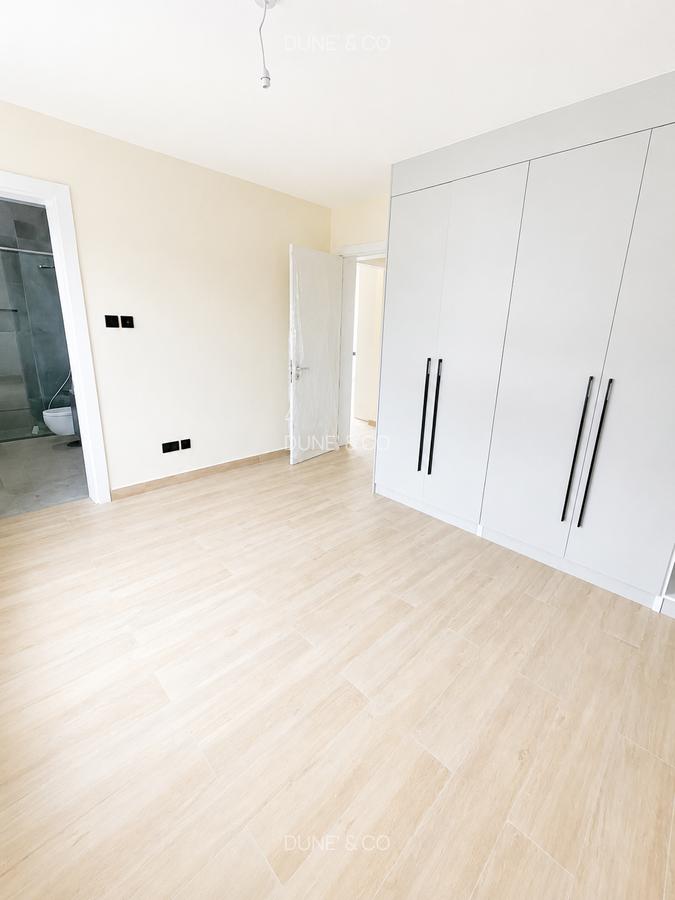 3 Bed Apartment with En Suite in Westlands Area - 9
