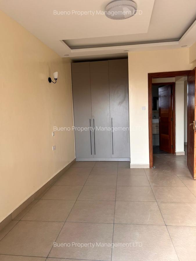 1 Bed Apartment with Borehole in Kilimani - 4