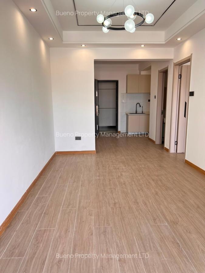 1 Bed Apartment with Swimming Pool in Kilimani - 1