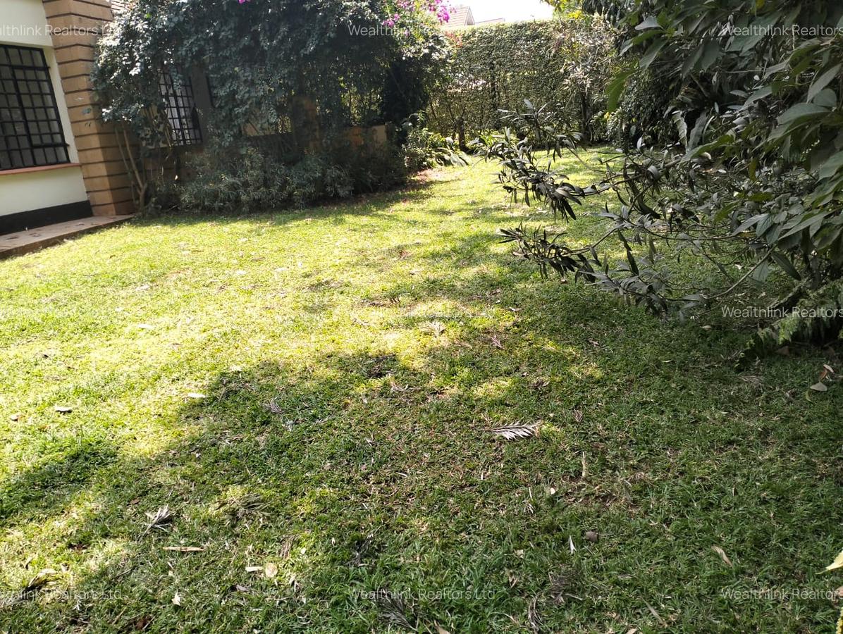 4 Bed Townhouse with En Suite at Kitisuru - 13
