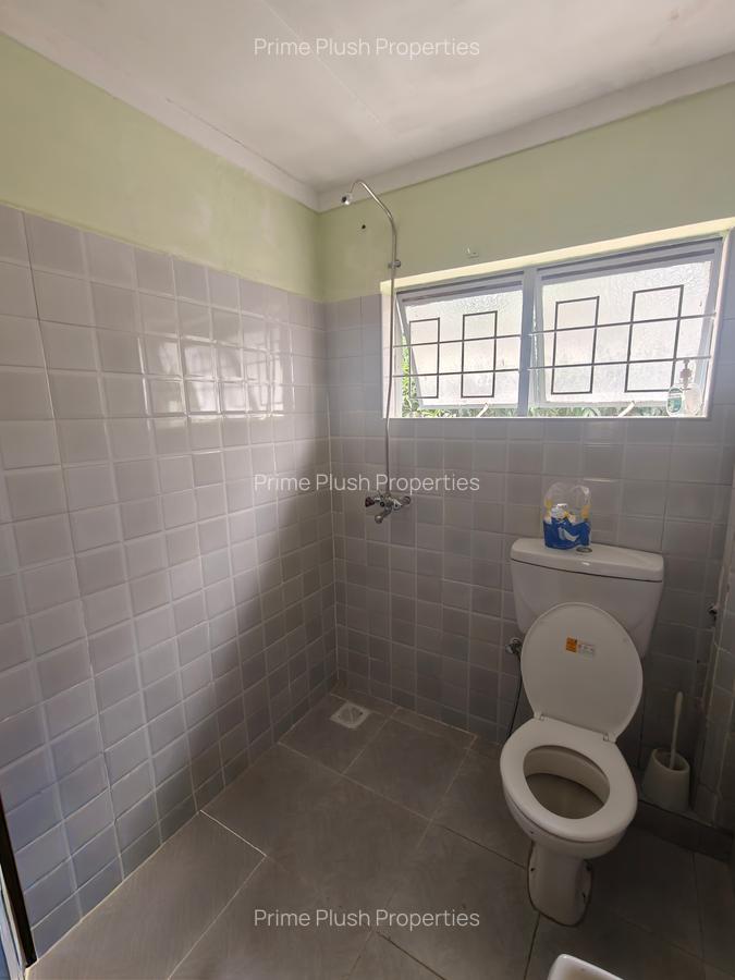 4 Bed House with Garden in Langata - 10