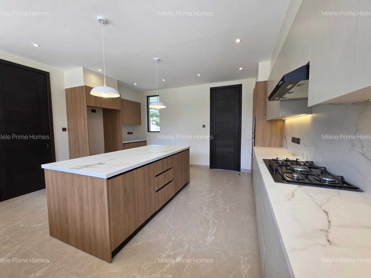 4 Bed Villa with En Suite at Karen Bogani - 3