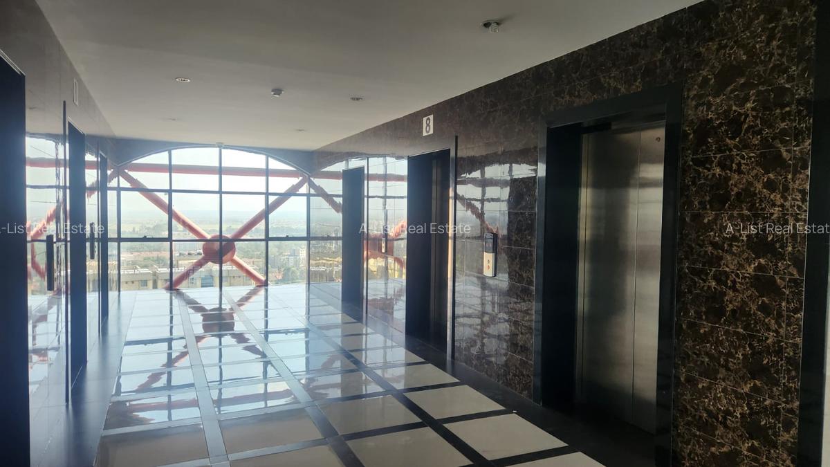2,660 ft² Commercial Property with Service Charge Included at Hospital Road - 1