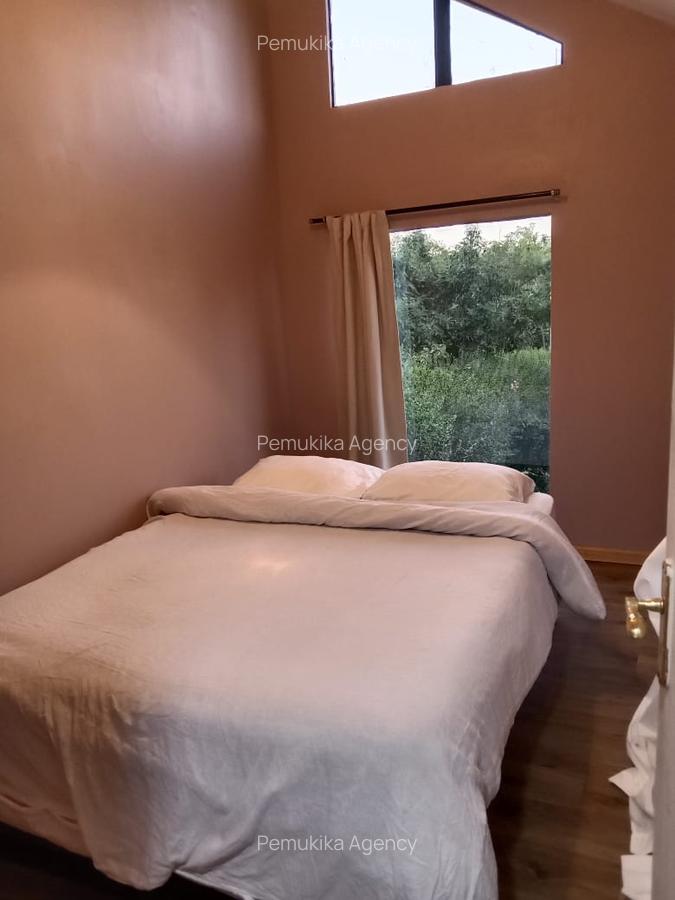 2 Bed House with En Suite at Windy Ridge - 9