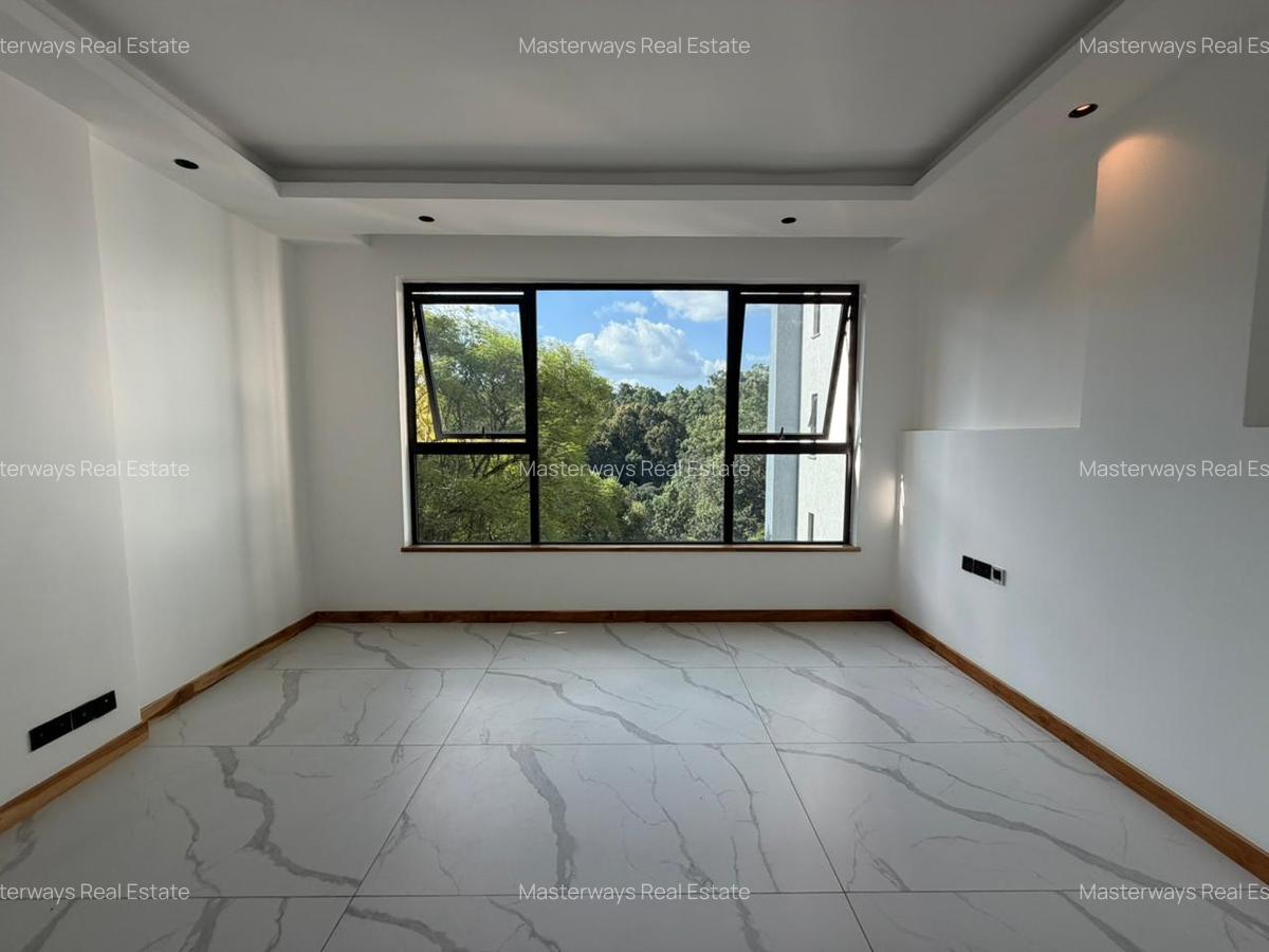 2 Bed Apartment with En Suite at Peponi Road - 14