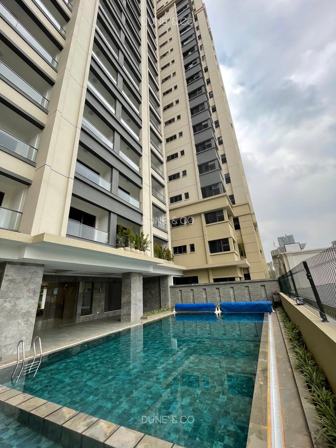 3 Bed Apartment with En Suite in Westlands Area - 1