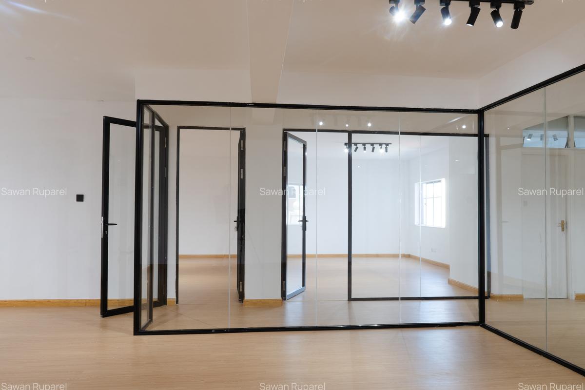 300 ft² Office with Service Charge Included at Unga Lane - 2