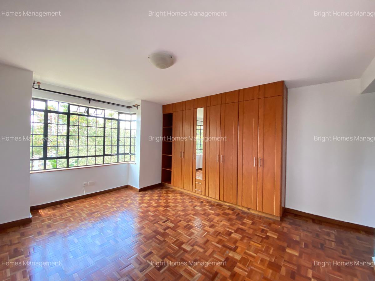 3 Bed Apartment with En Suite in Westlands Area - 13
