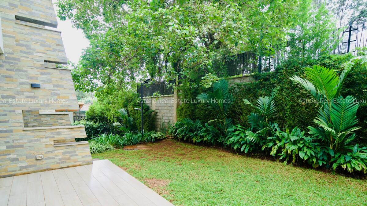 3 Bed Villa with En Suite at 2026-389 - 6