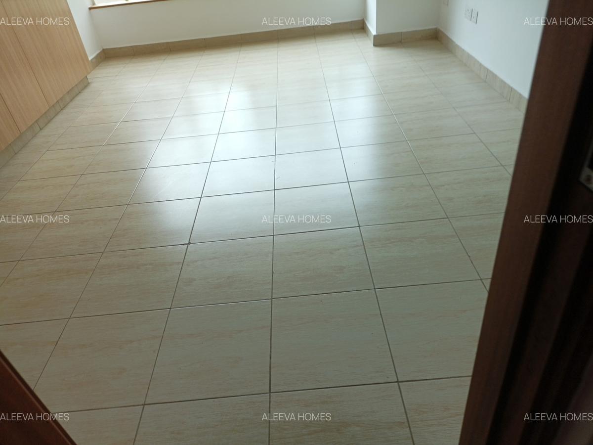 3 Bed Apartment with En Suite in Lavington - 15