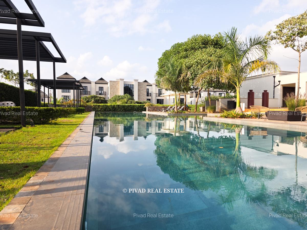 4 Bed Townhouse with Swimming Pool in Runda - 2