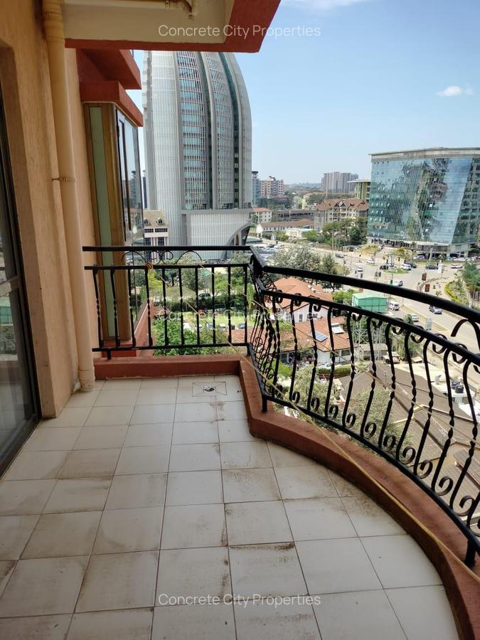 2 Bed Apartment in Kilimani - 10
