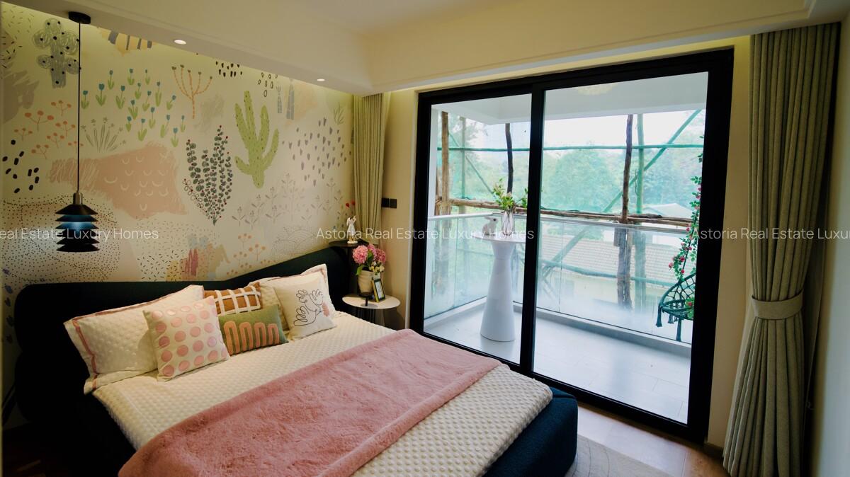 3 Bed Apartment with En Suite at 2026-410 - 13