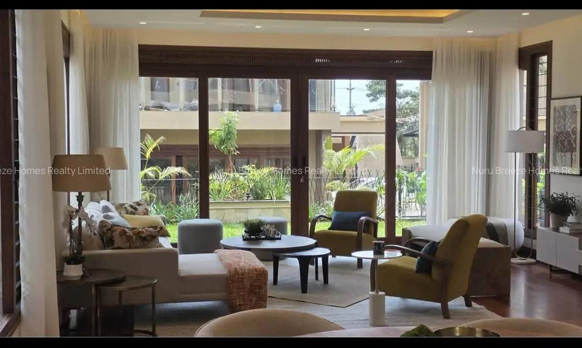 4 Bed Villa with En Suite in Runda - 2