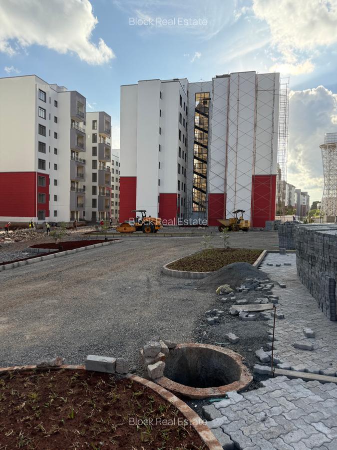2 Bed Apartment with En Suite in Tatu City - 1