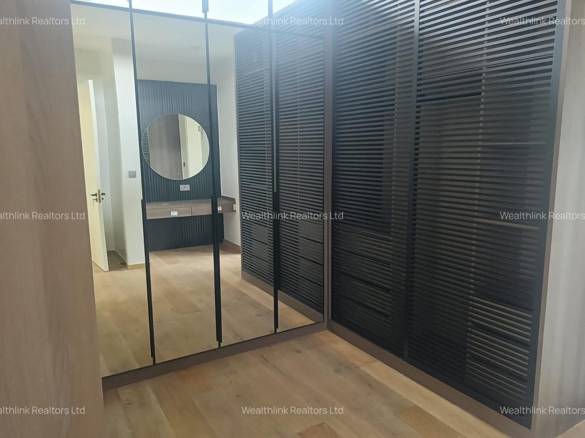 4 Bed Townhouse with En Suite at Runda - 8