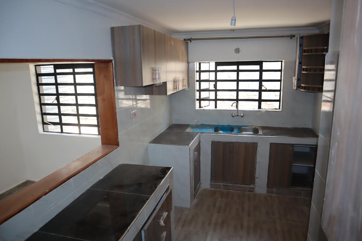 3 Bed House with En Suite at Lemiso Road - 12