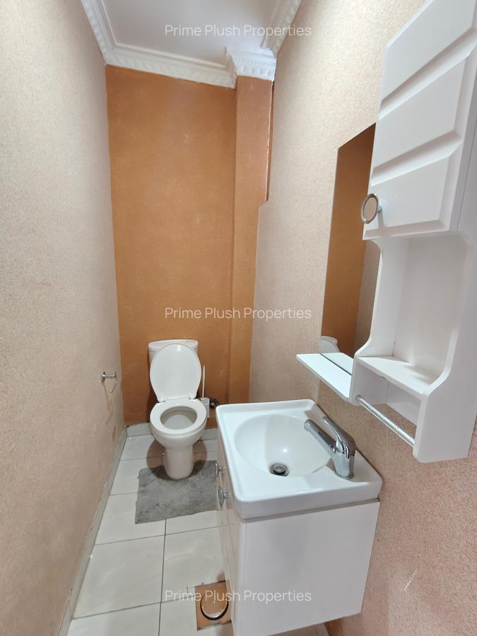 4 Bed Apartment with Swimming Pool in Riverside - 15