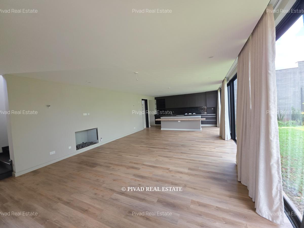 4 Bed Townhouse with Swimming Pool in Runda - 5