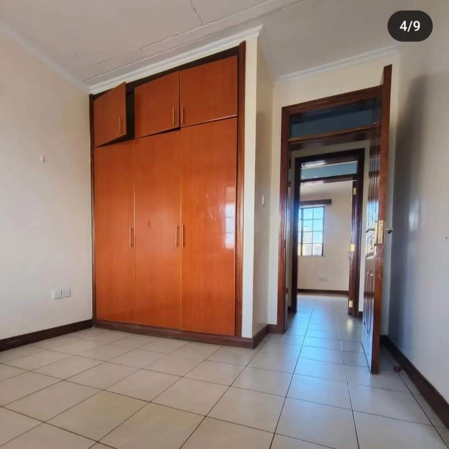 Serviced 3 Bed Apartment with En Suite in Kileleshwa - 4