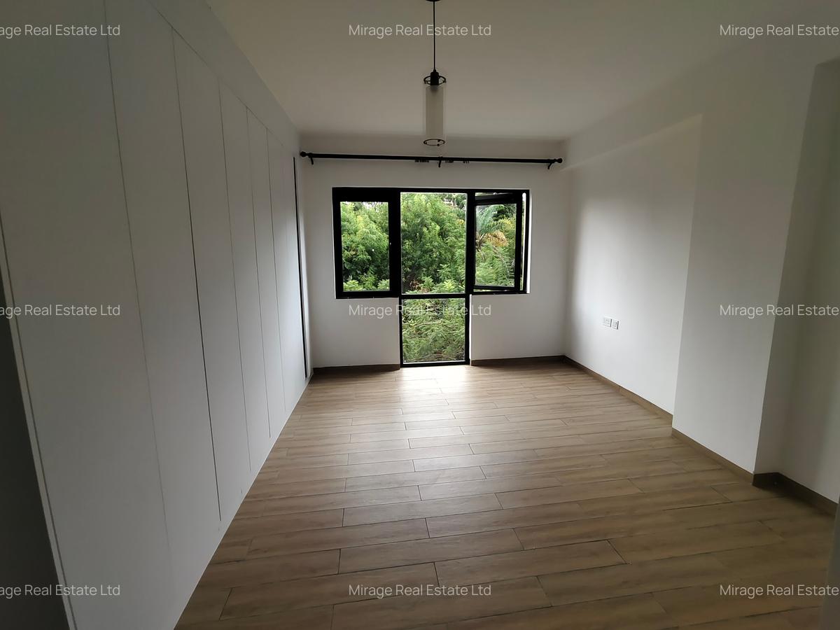 3 Bed Apartment with Swimming Pool in Kileleshwa - 9