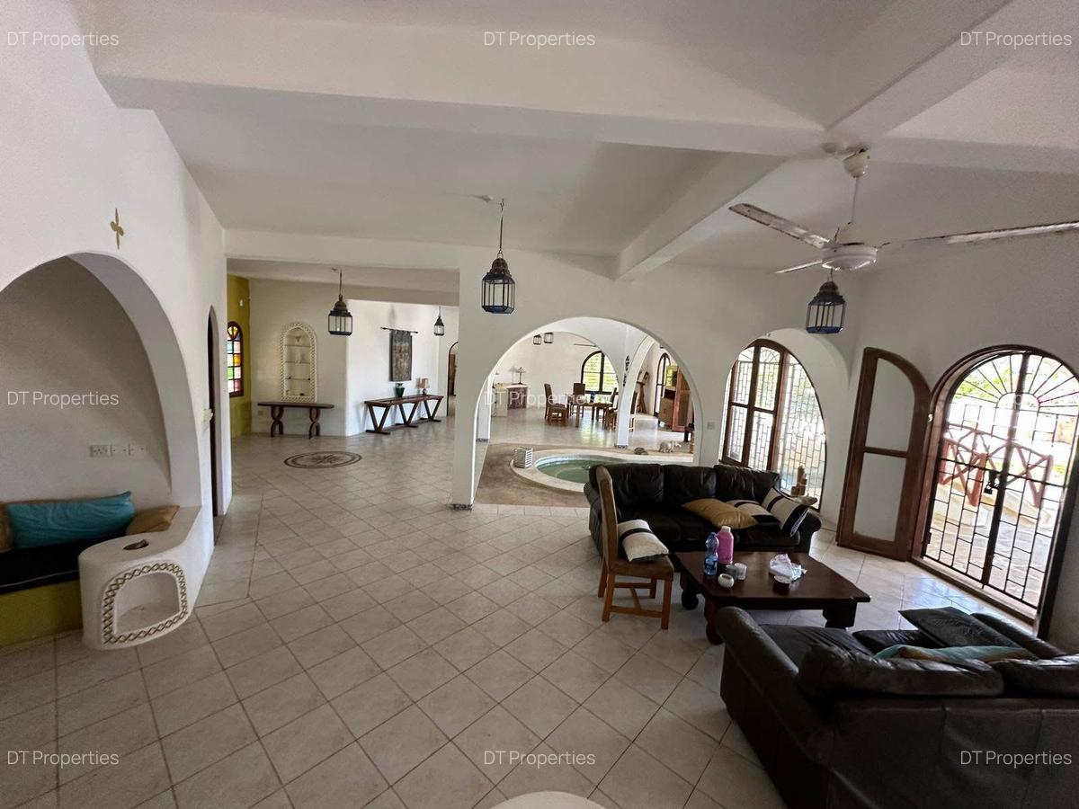 4 Bed House with En Suite at Watamu - 13