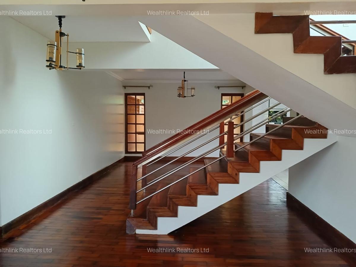 4 Bed House with En Suite at Runda - 18