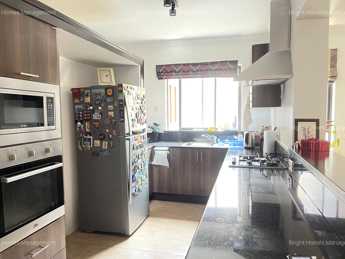 Serviced 3 Bed Apartment with En Suite in Kileleshwa - 12