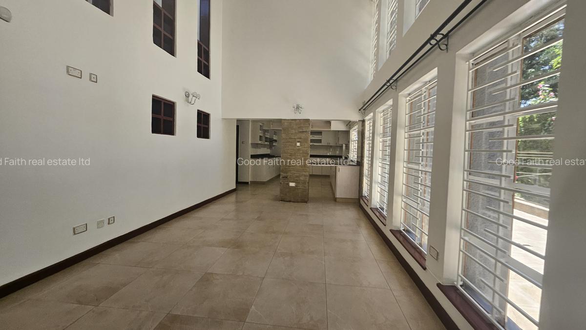 5 Bed House with En Suite in Runda - 5