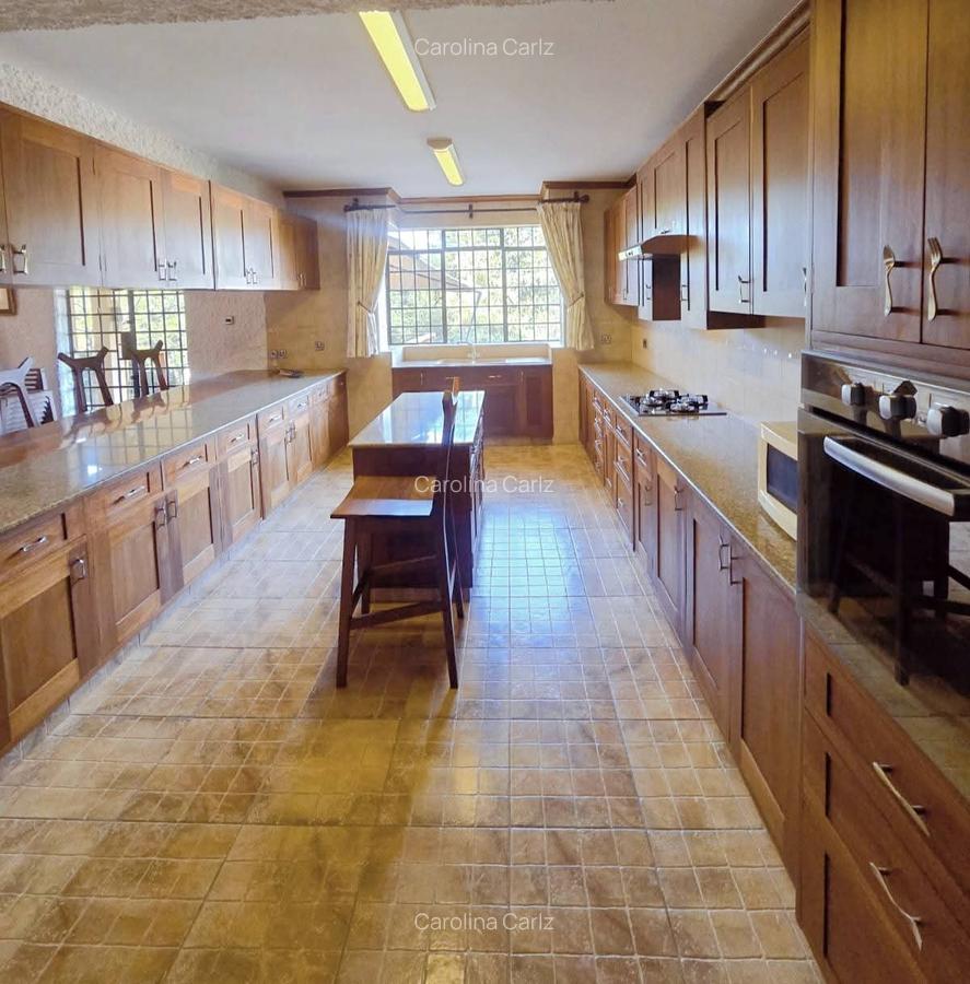 3 Bed House with En Suite at Spring Valley - 13