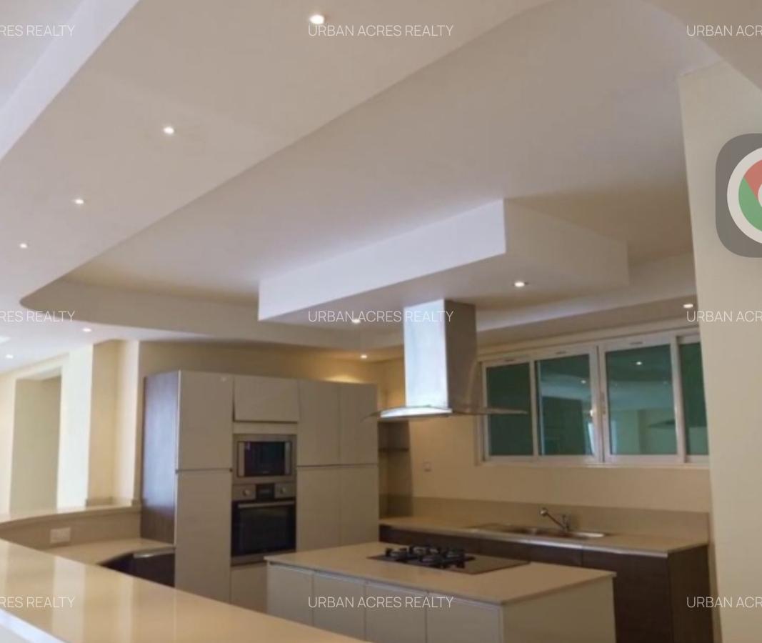 3 Bed Apartment with En Suite at Riverside Drive - 3