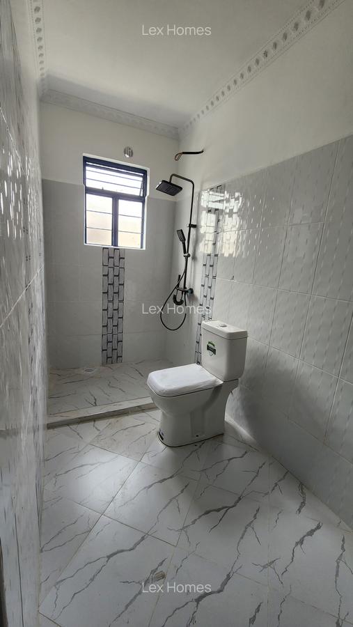 3 Bed House with En Suite at Rimpa - 12