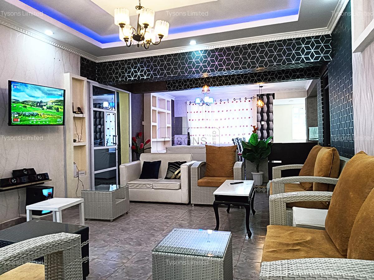 Commercial Property with Garden in Redhill - 6