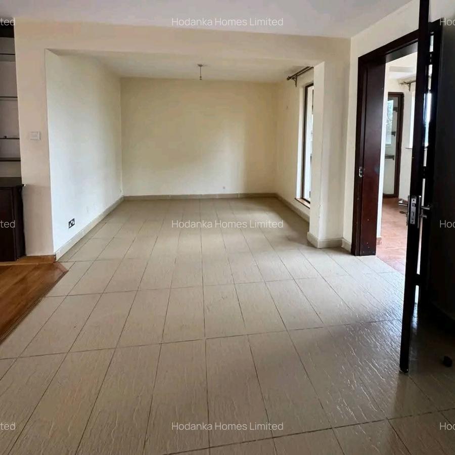 Serviced 3 Bed Apartment with En Suite in Kilimani - 13