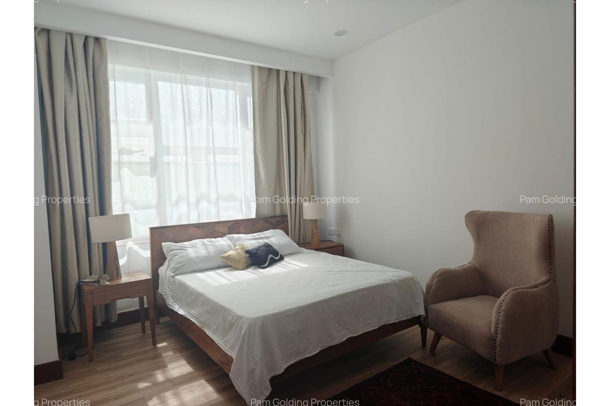 2 Bed House with En Suite in Parklands - 9