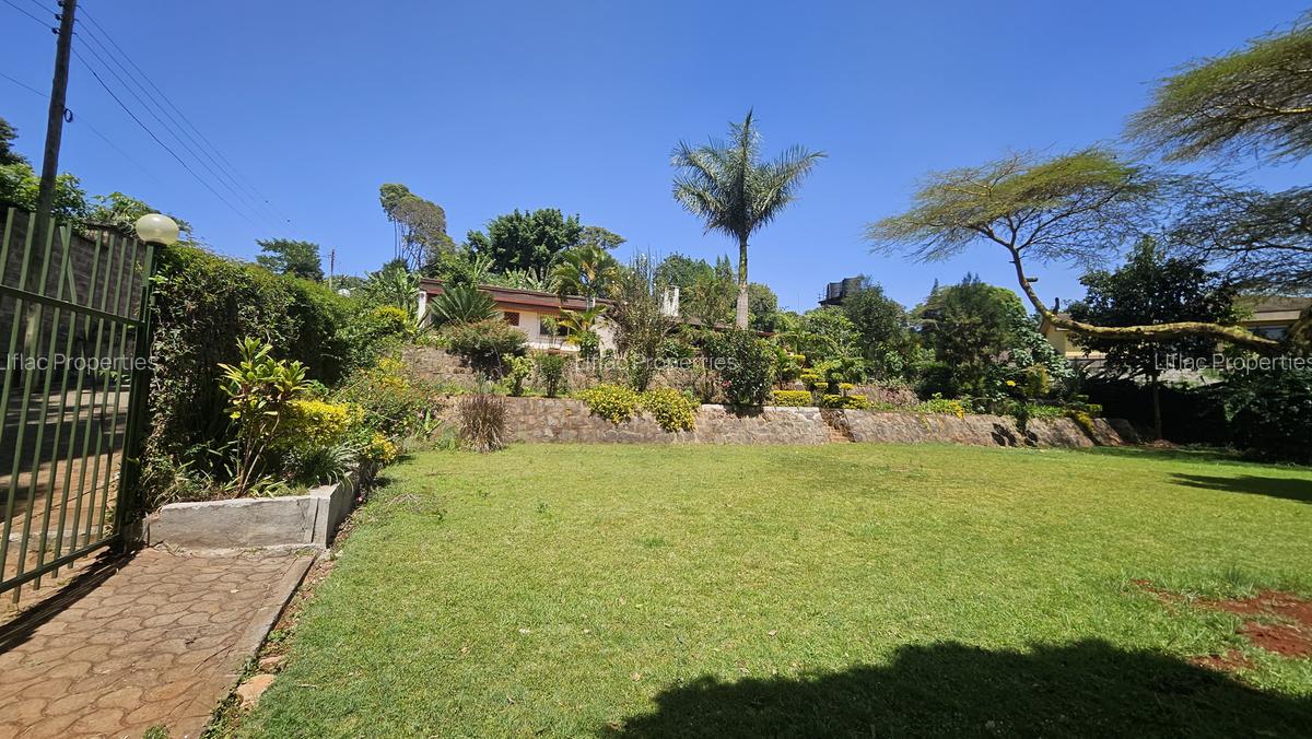 4 Bed House with En Suite in Runda - 3