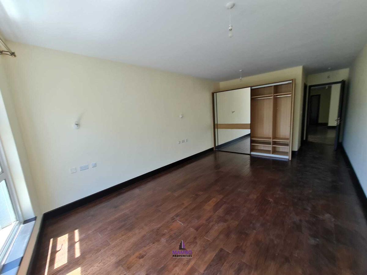 4 Bed Apartment with En Suite at General Mathenge - 18