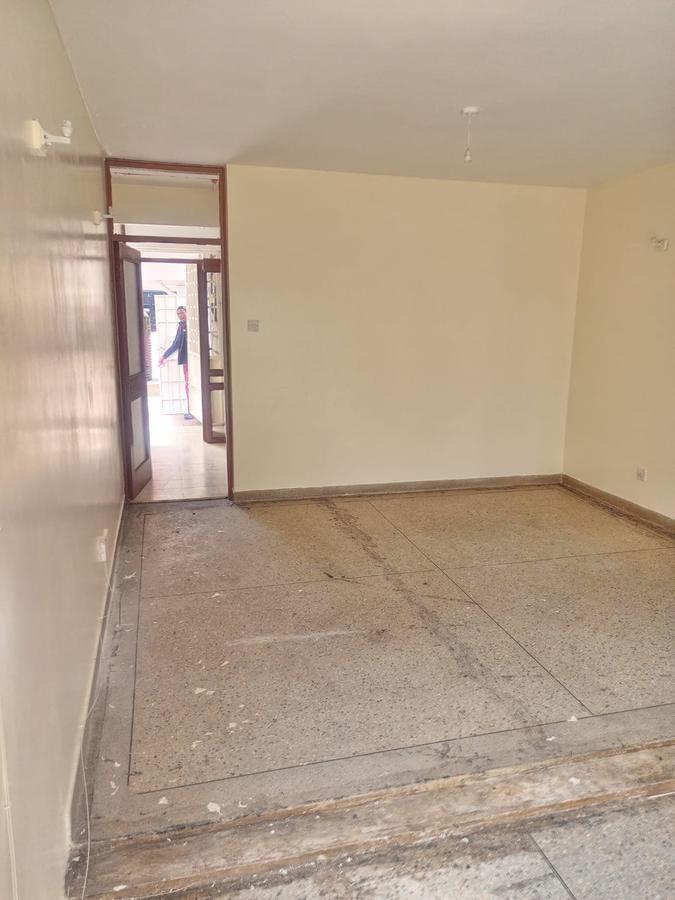 3 Bed House with En Suite in Kileleshwa - 12