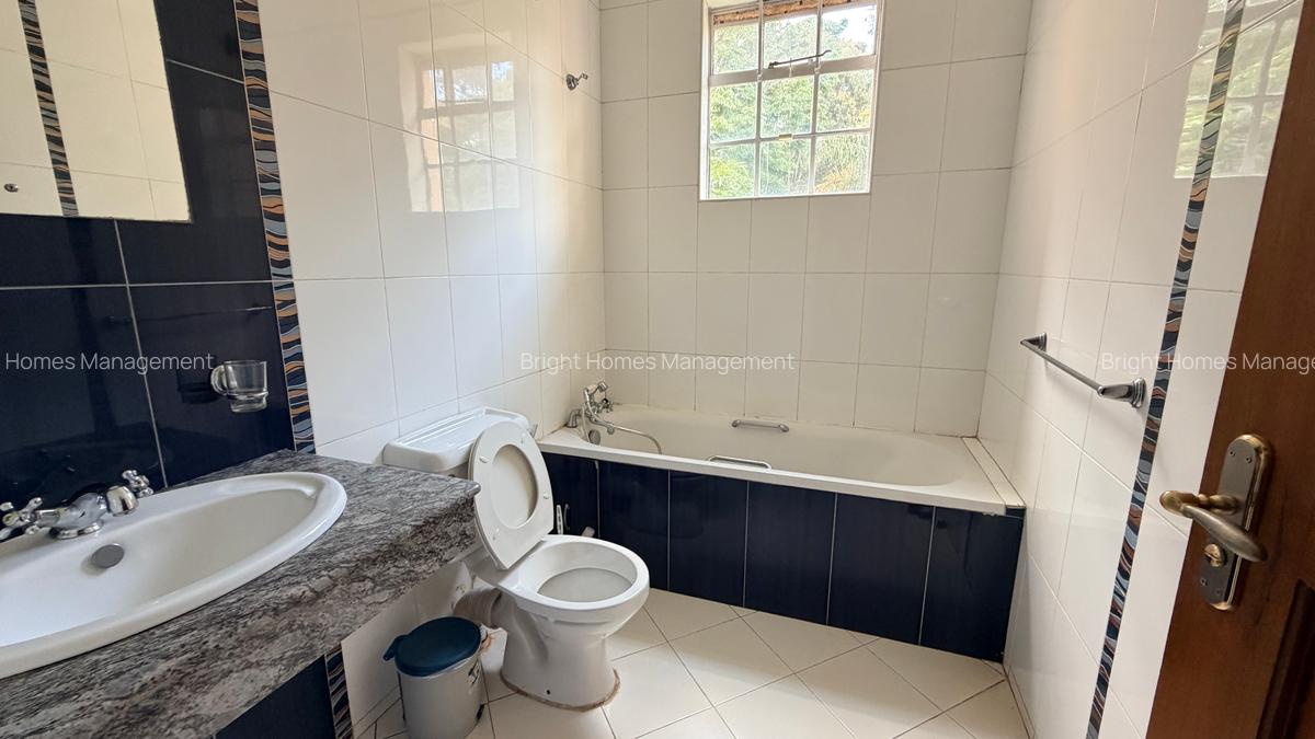 Furnished 3 Bed Apartment with En Suite in Spring Valley - 13